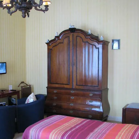 Alojamento de Acomodação e Pequeno-almoço B&B Wilhelmina Nijmegen